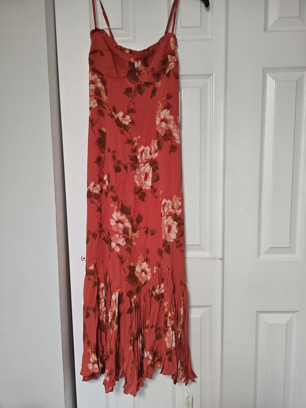 NWT Reformation Aiko Floral Pleated Hem Bustier Slipdress Size 6 - Picture 2 of 11